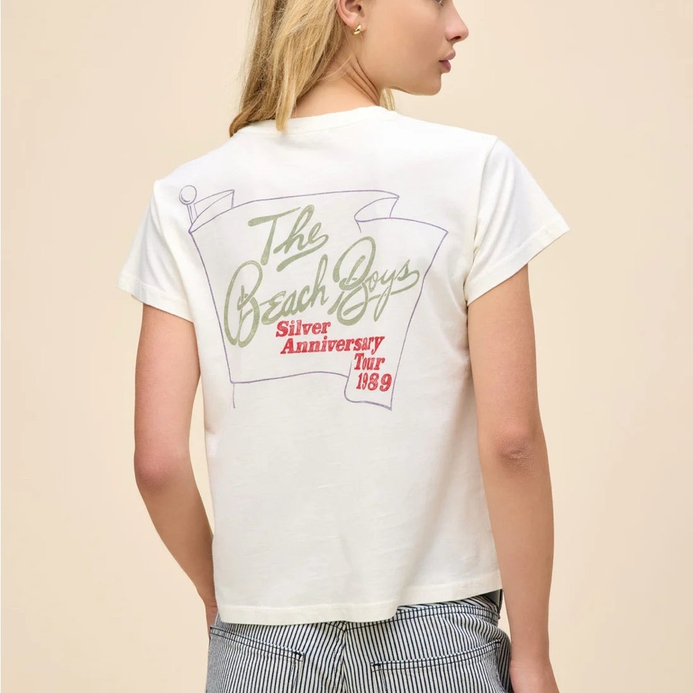 Daydreamer The Beach Boys Silver Anniversary Solo Tee - Picture 3 of 5